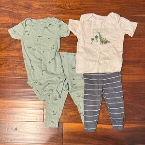 Carter's dinosaur set